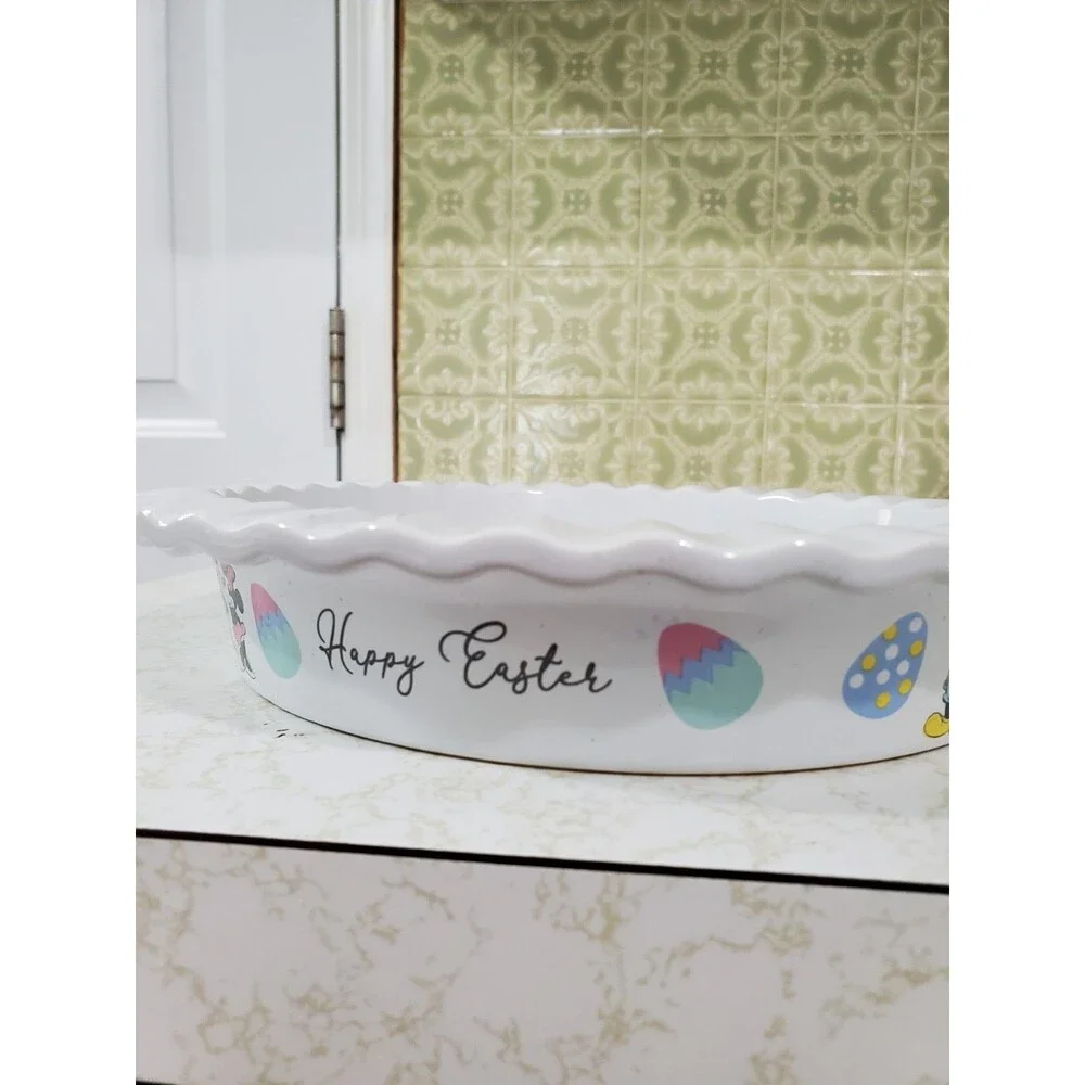 Disney Mickey & Minnie Mouse Happy Easter Ruffled Pie Plate Dish Ceramic